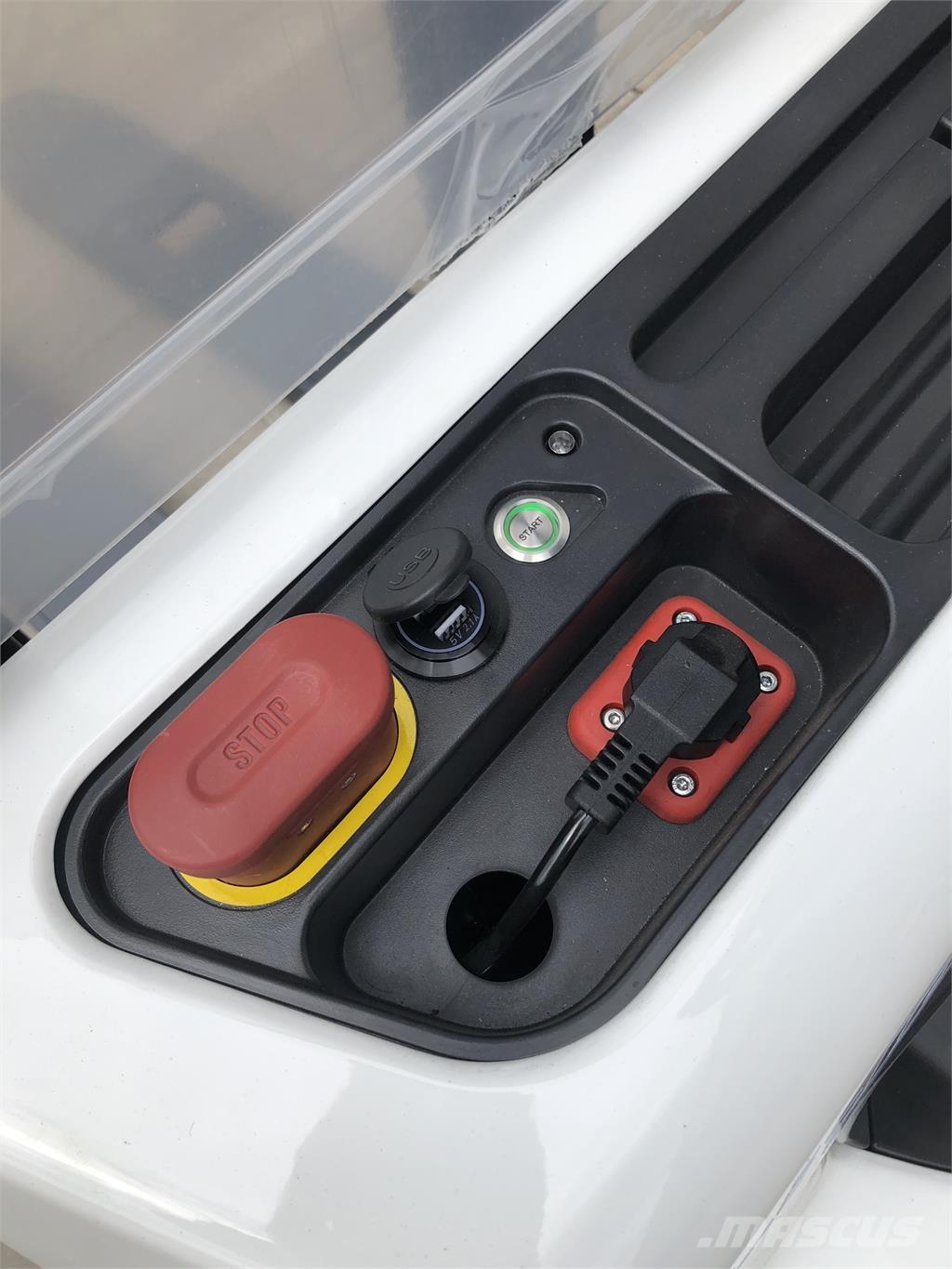 Bobcat LSM12N 보행식 리치 지게차