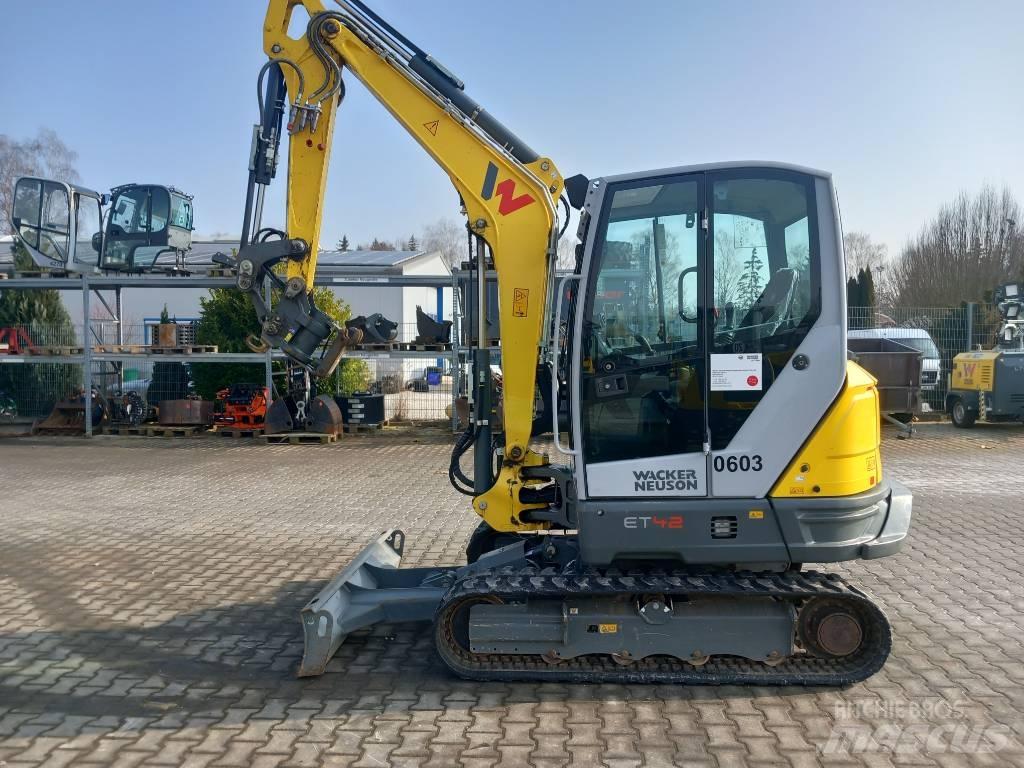 Wacker Neuson ET42 대형 굴삭기 29톤 이상