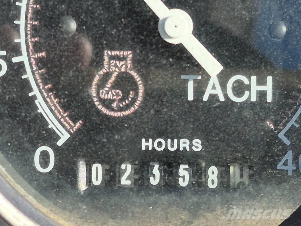 Vermeer V5750 트렌처