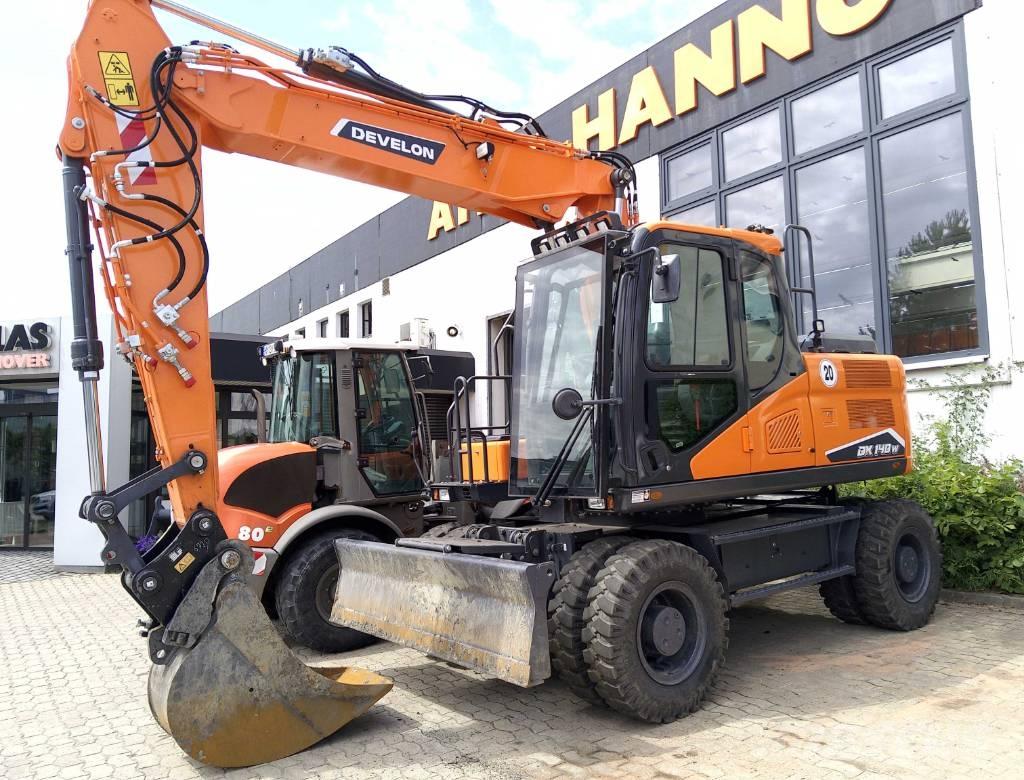 Doosan DX140W-7  휠 굴삭기