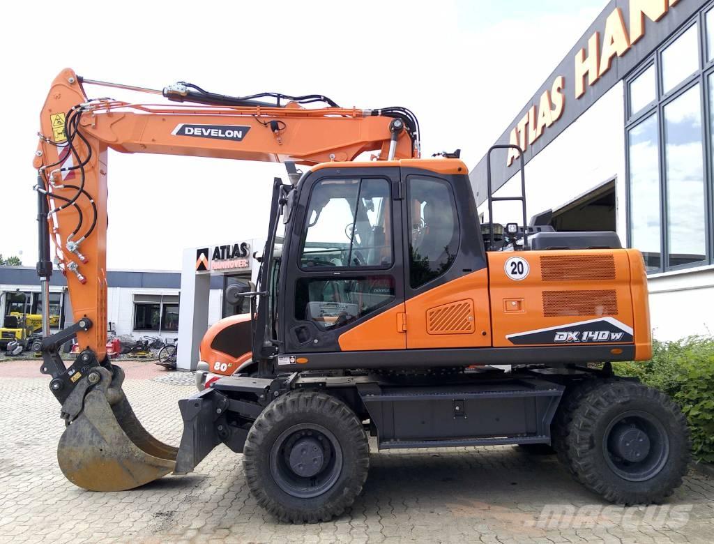 Doosan DX140W-7  휠 굴삭기