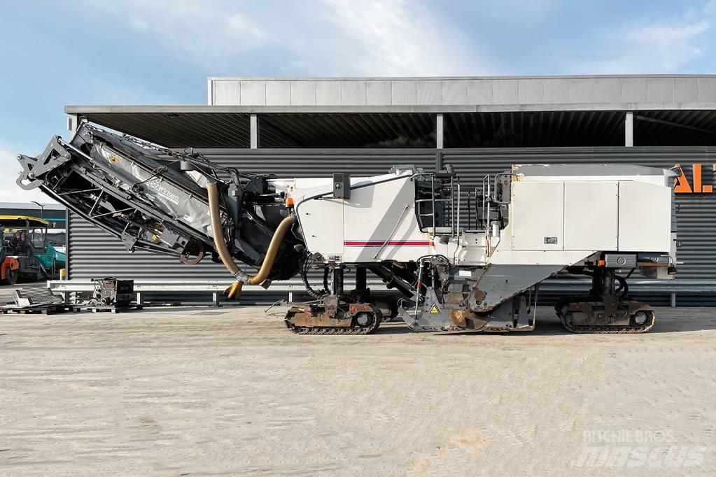 Wirtgen W210 아스팔트 콜드 밀링 기계