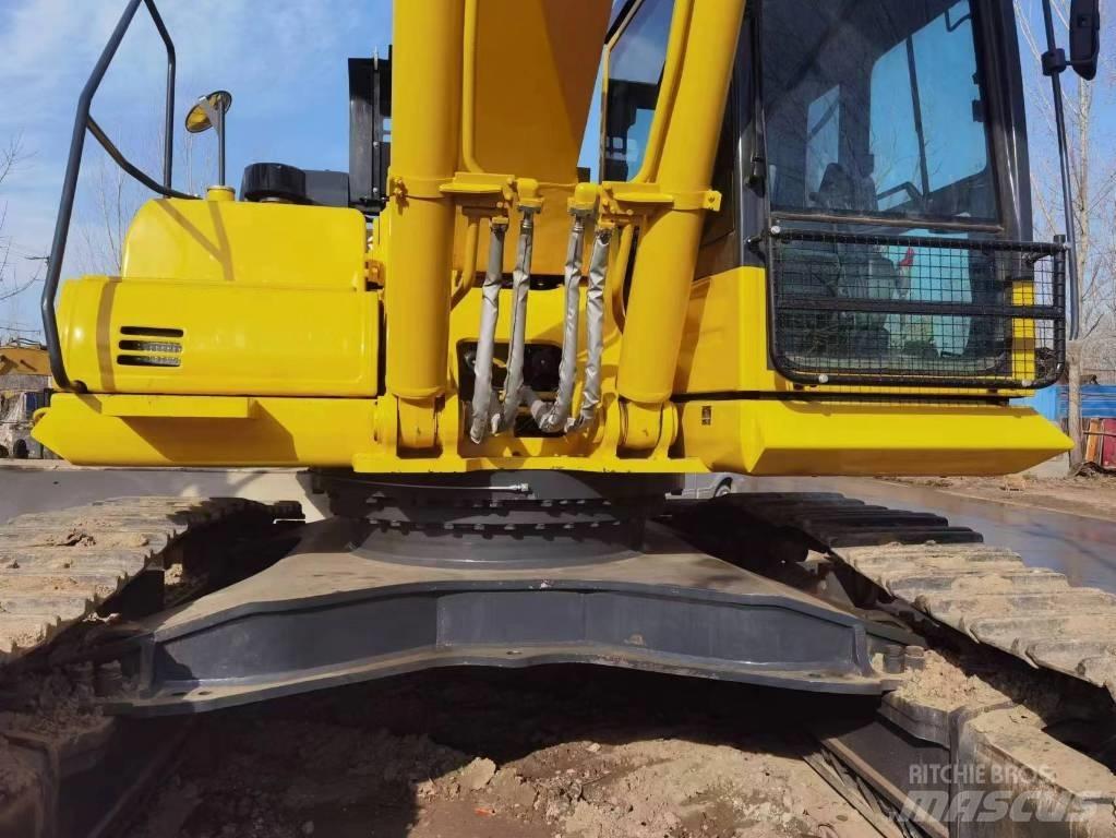 Komatsu PC 450-8 대형 굴삭기 29톤 이상