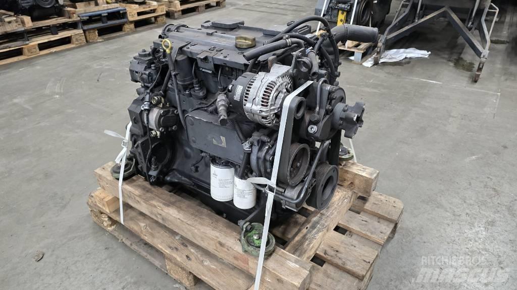 Deutz BF4M2012 엔진