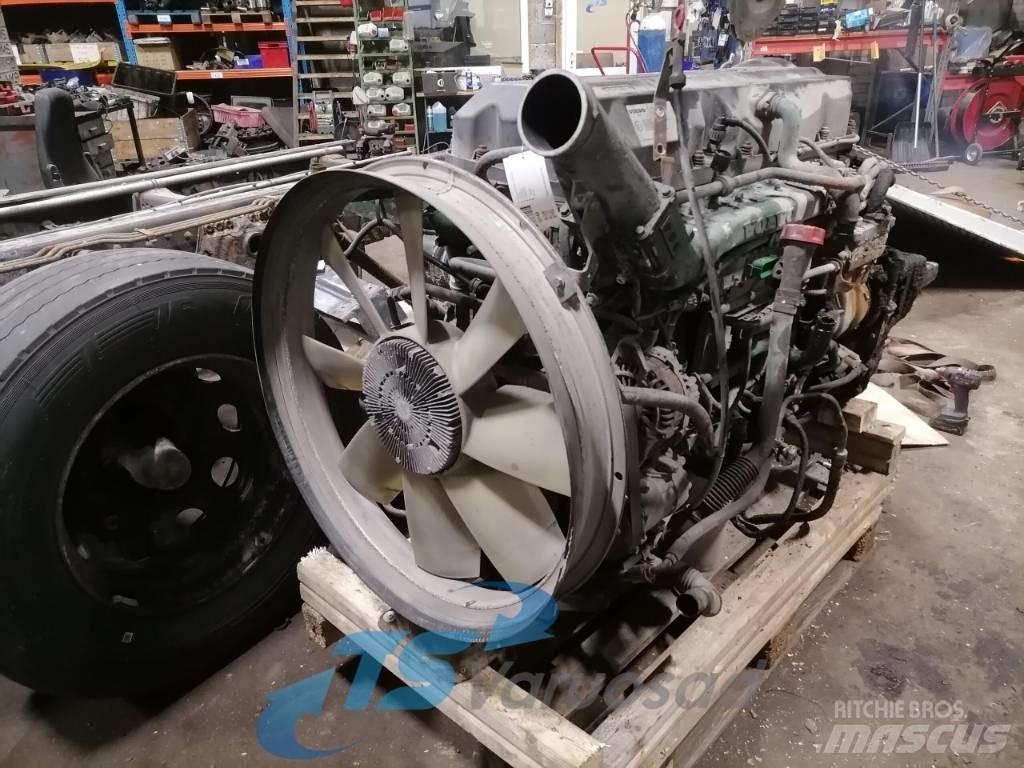 Volvo ENGINE D9B300 엔진