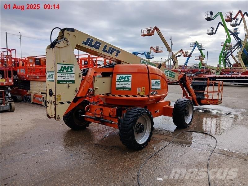 JLG 600 AJ 관절형 전동이동 리프트