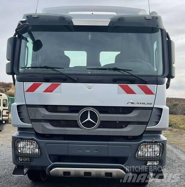 Mercedes-Benz 2641 컨테이너 트럭