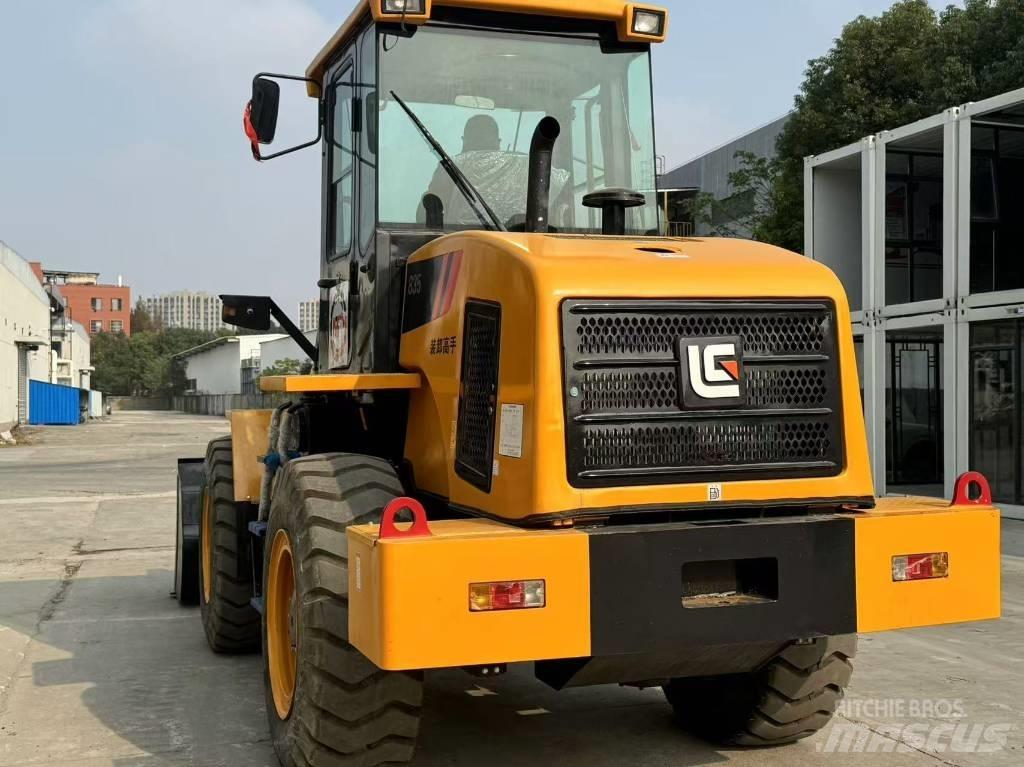 LiuGong CLG 835  휠로우더