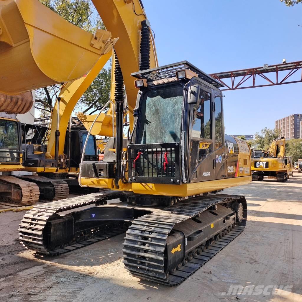 CAT 320 D 대형 굴삭기 29톤 이상