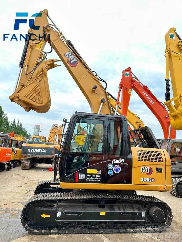 CAT 313 D2 대형 굴삭기 29톤 이상