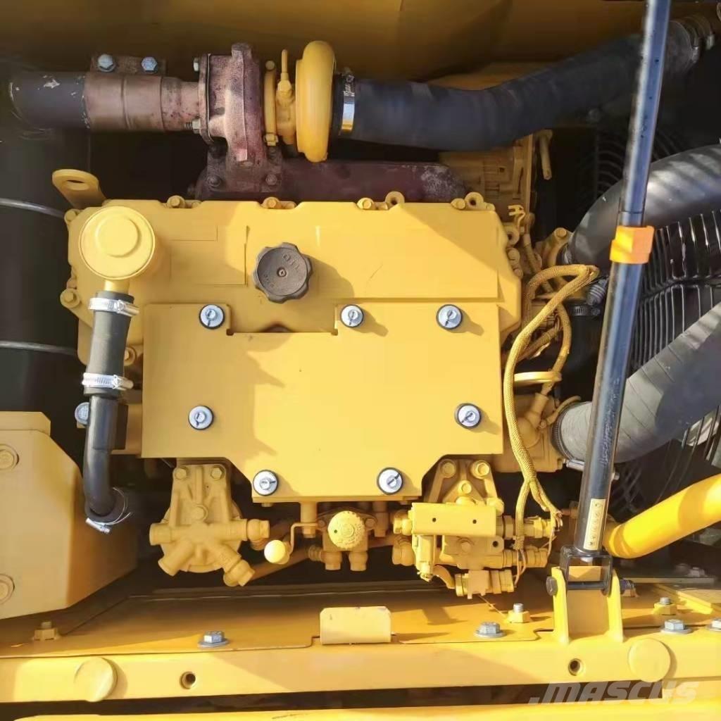 CAT 312 D 대형 굴삭기 29톤 이상