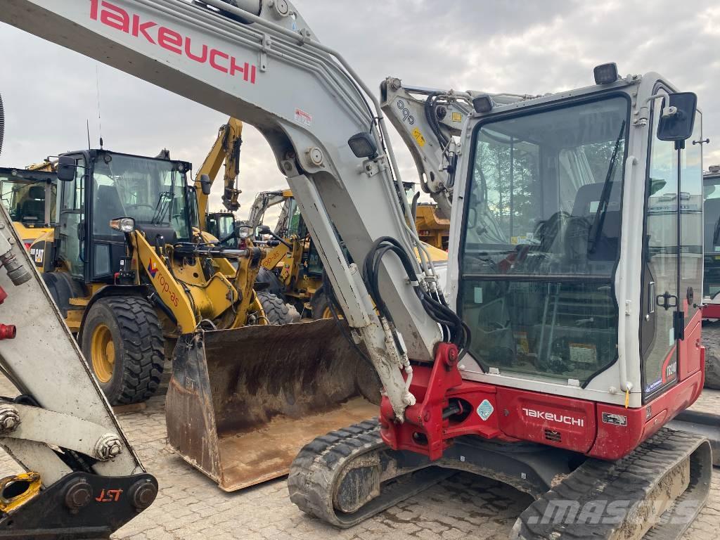 Takeuchi TB 240 소형 굴삭기 7톤 미만