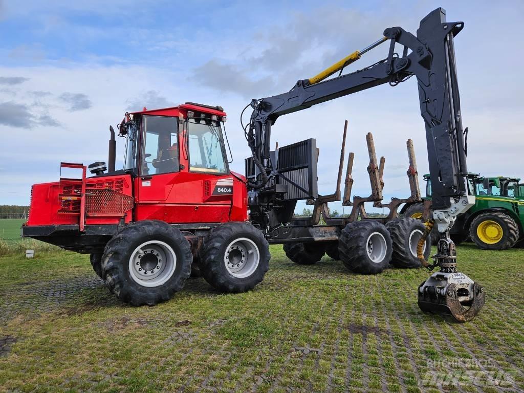 Komatsu 840.4 원목 포워더