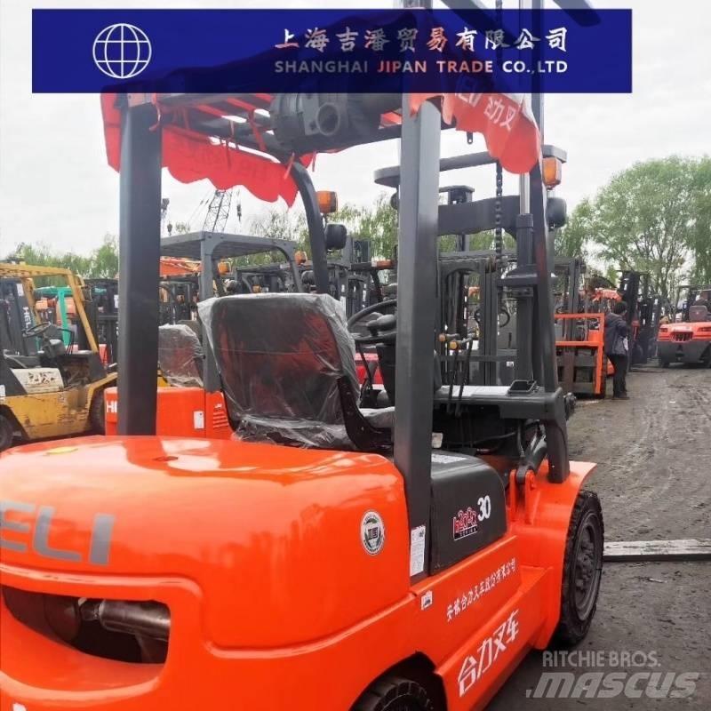 Heli H2000 30 디젤 지게차