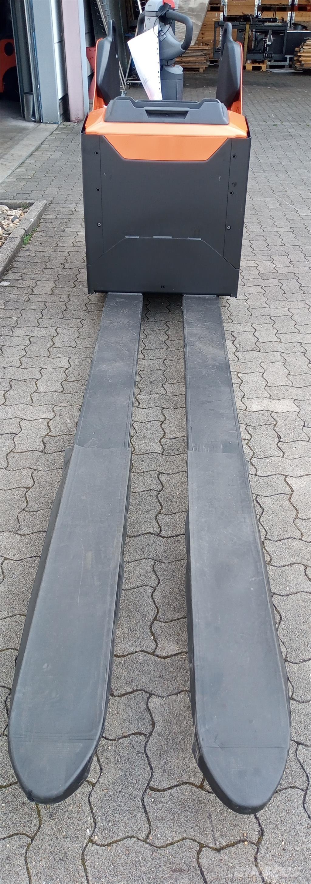 Toyota LPE 250 포크리프트