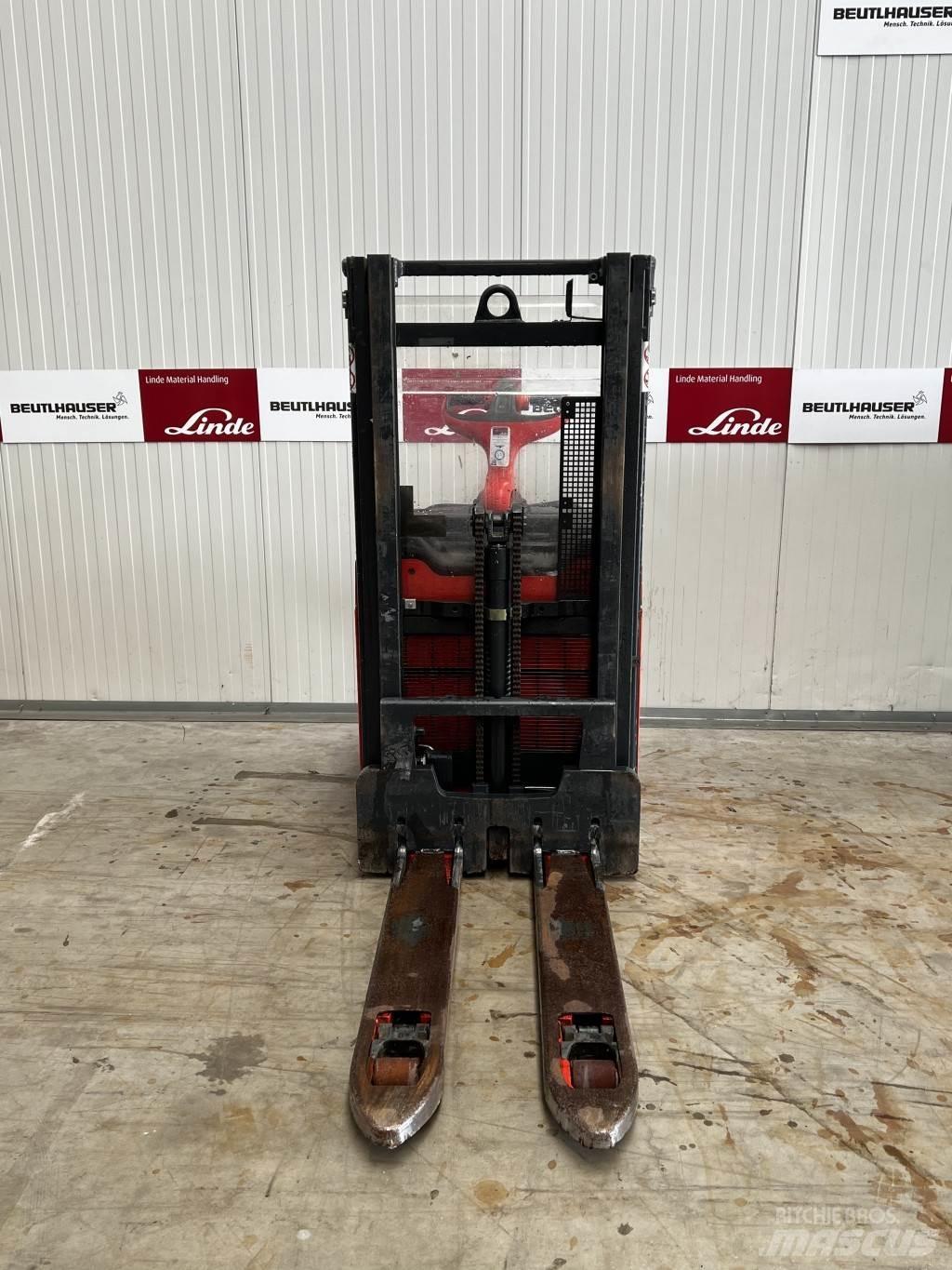 Linde D12AP 포크리프트