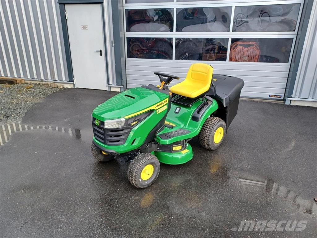 John Deere X147R 잔디깎기