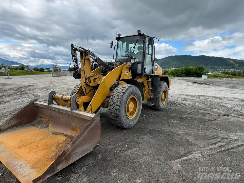 CAT 918 M  휠로우더