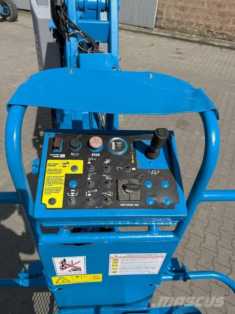 Genie Z 30/20 관절형 전동이동 리프트