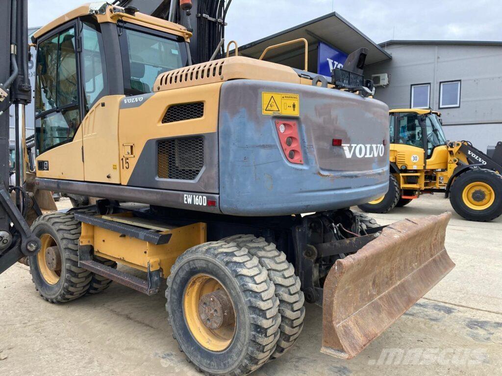 Volvo EW160D  휠 굴삭기