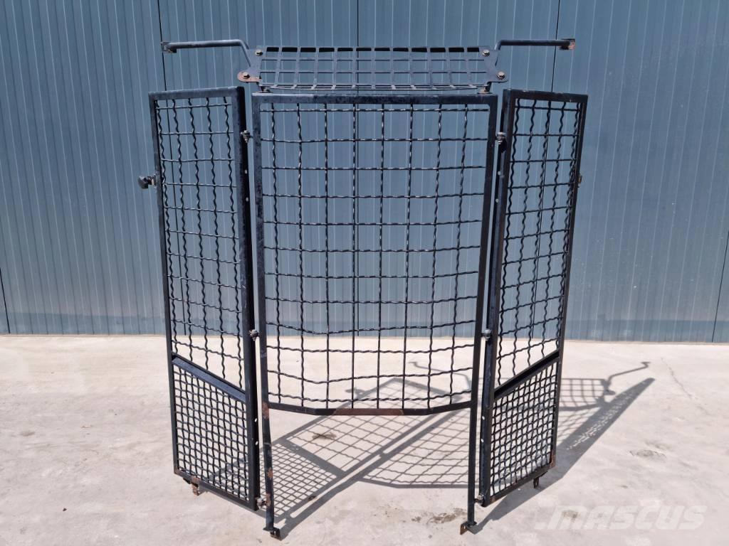 CAT 938K / 938M 캐빈 및 인테리어