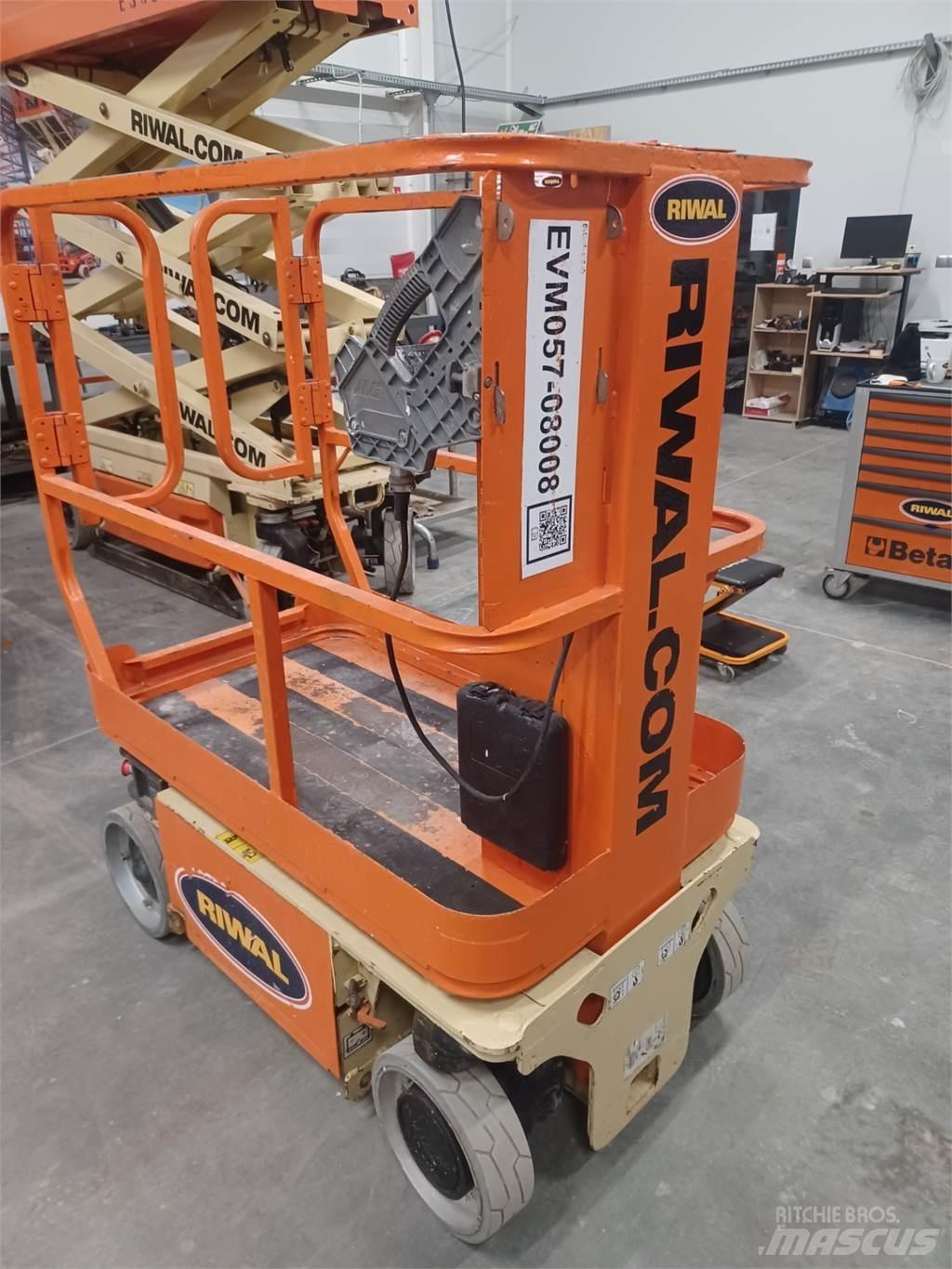 JLG 1230ES 기타 승강기와 플랫폼