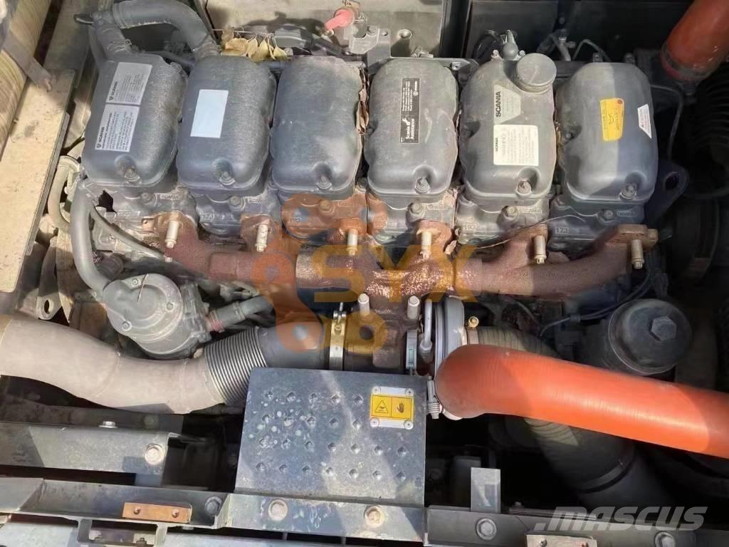 Doosan DX530 LC 대형 굴삭기 29톤 이상