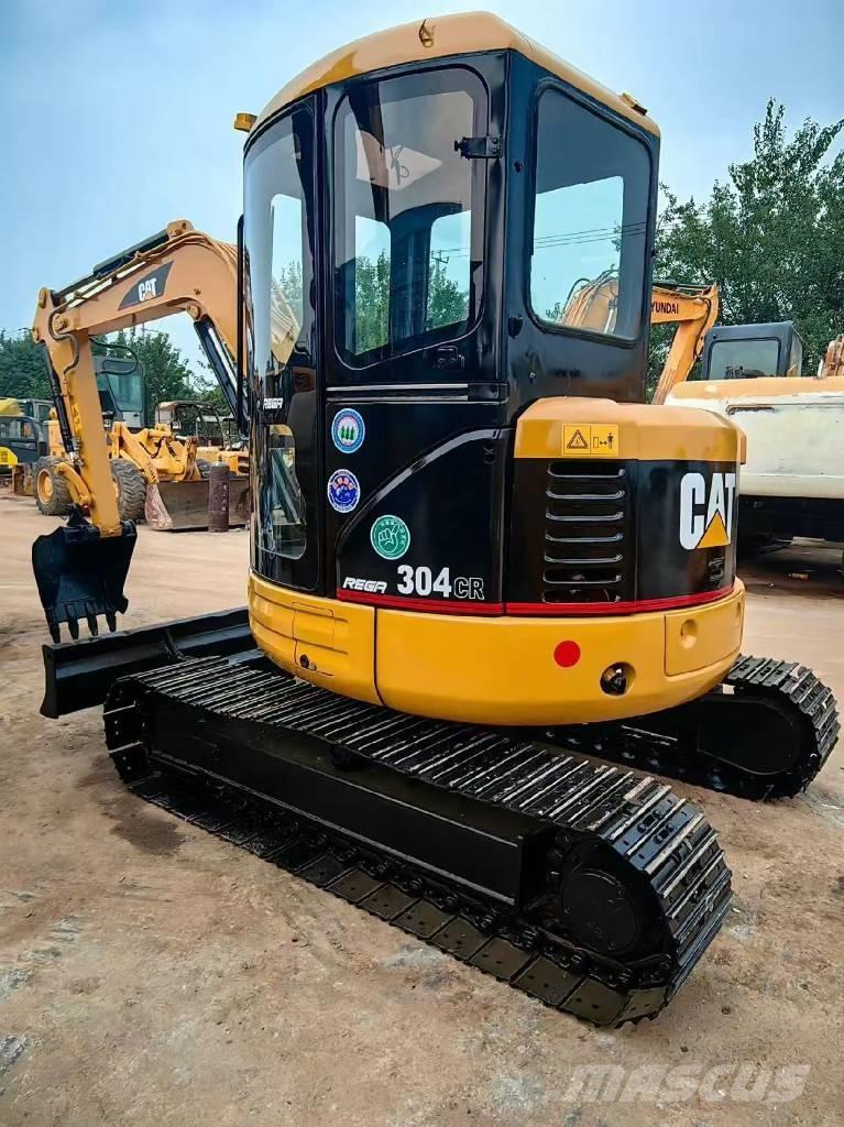 CAT 304 CR 소형 굴삭기 7톤 미만