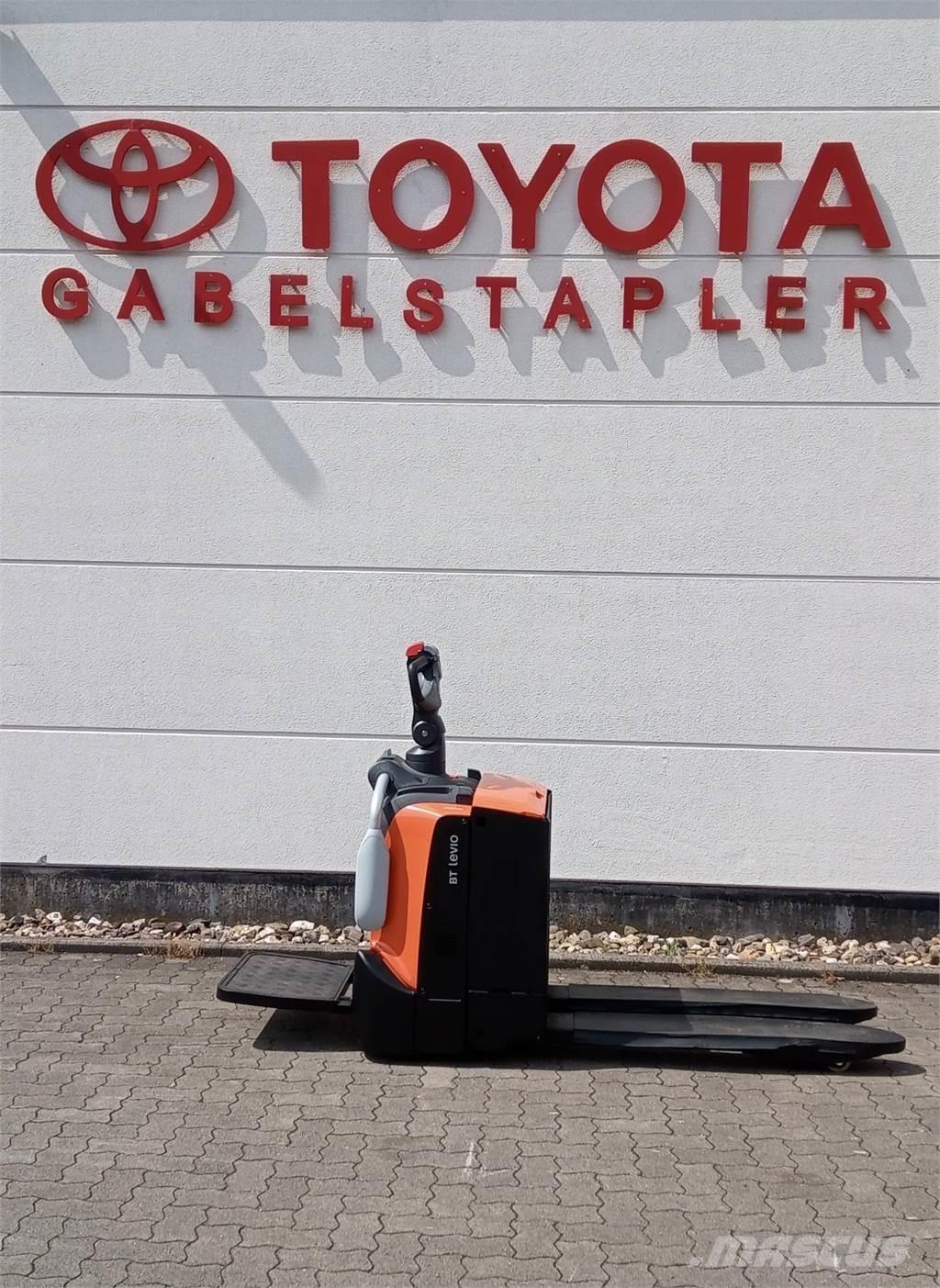 Toyota LPE 220 포크리프트