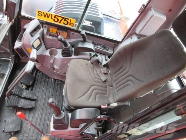 Kubota KX080-4α2 중형굴삭기 7톤-28톤