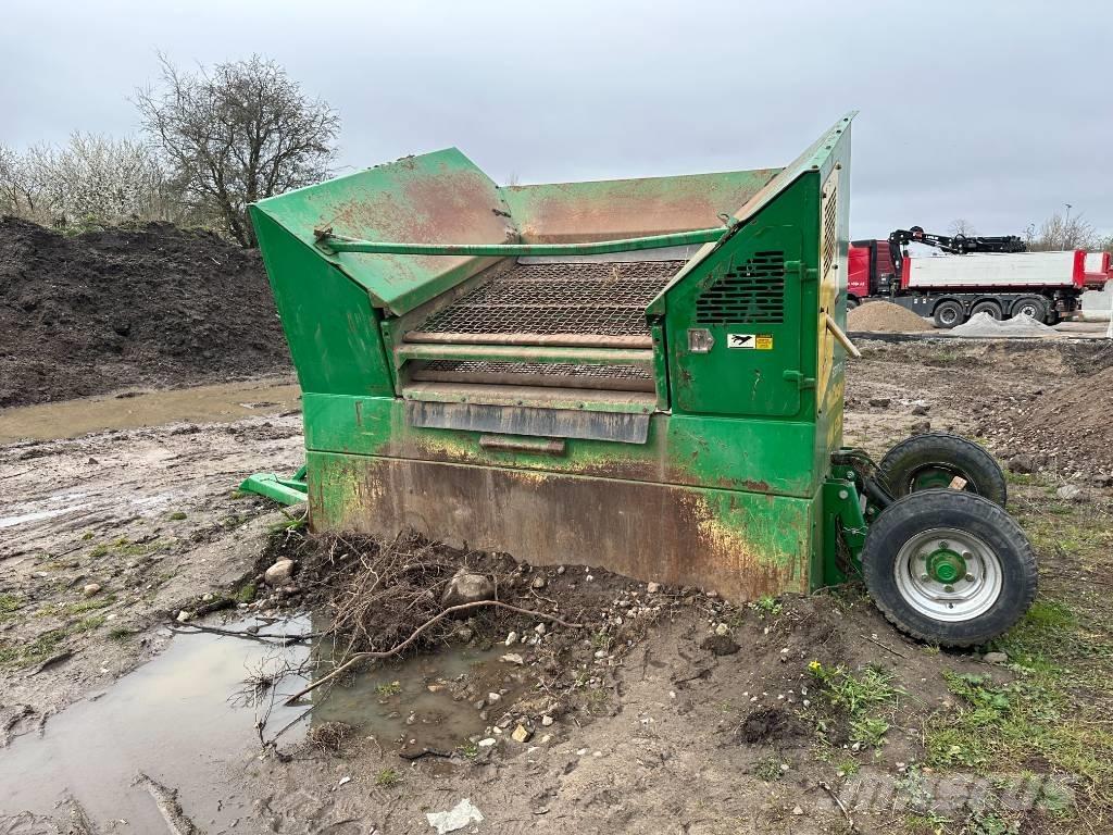 McCloskey MINI SIZER 이동식 분쇄기