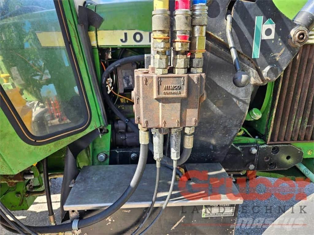 John Deere 2130 S 트랙터