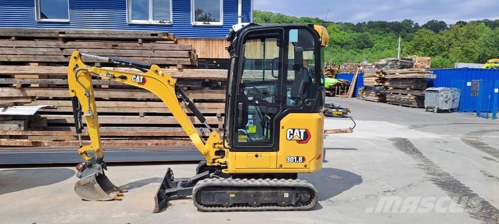 CAT 301.8 소형 굴삭기 7톤 미만