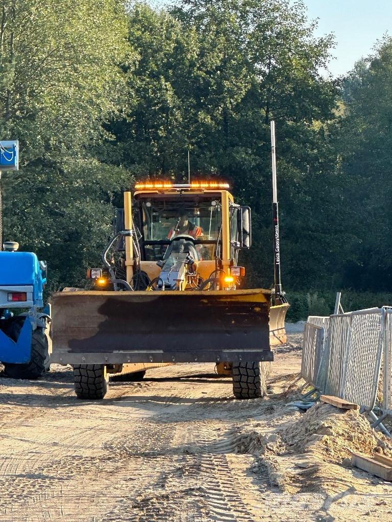 Volvo G 946 그레이더