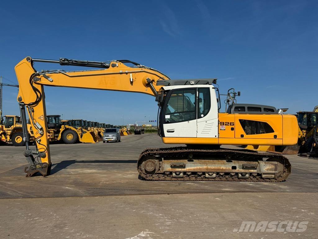 Liebherr R926 LC 대형 굴삭기 29톤 이상