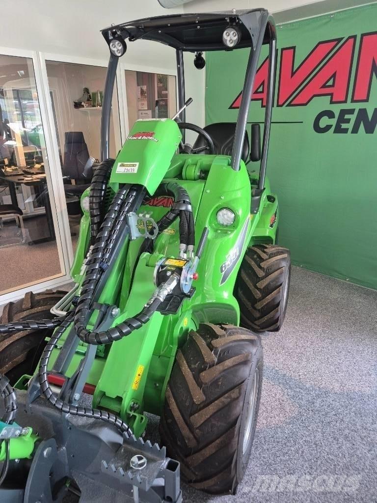 Avant 635  스키드로더