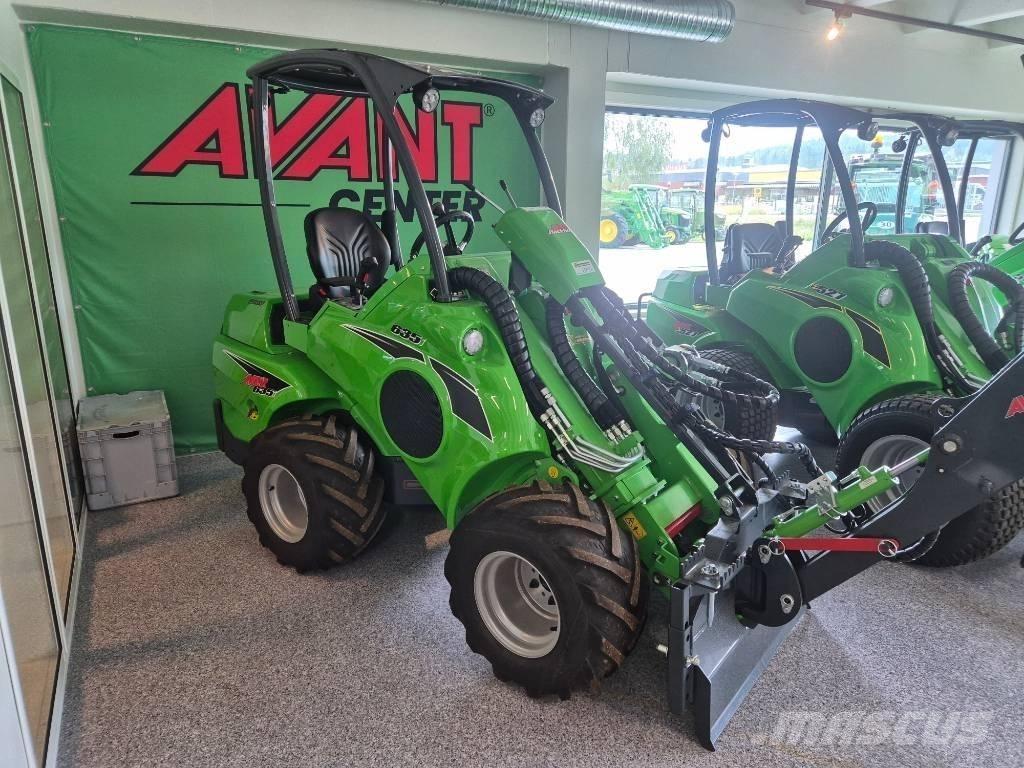 Avant 635  스키드로더