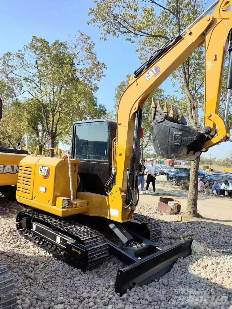CAT 306 소형 굴삭기 7톤 미만