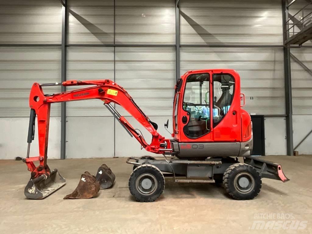 Neuson 6503 WD  휠 굴삭기