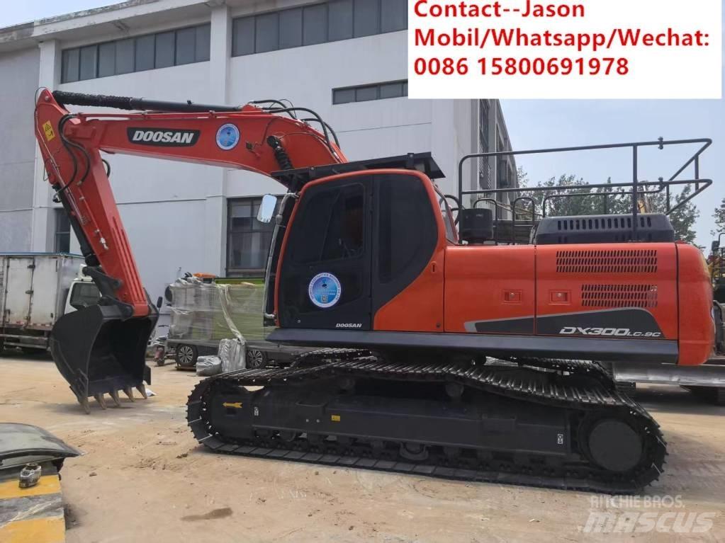 Doosan DX 300 LCA 대형 굴삭기 29톤 이상