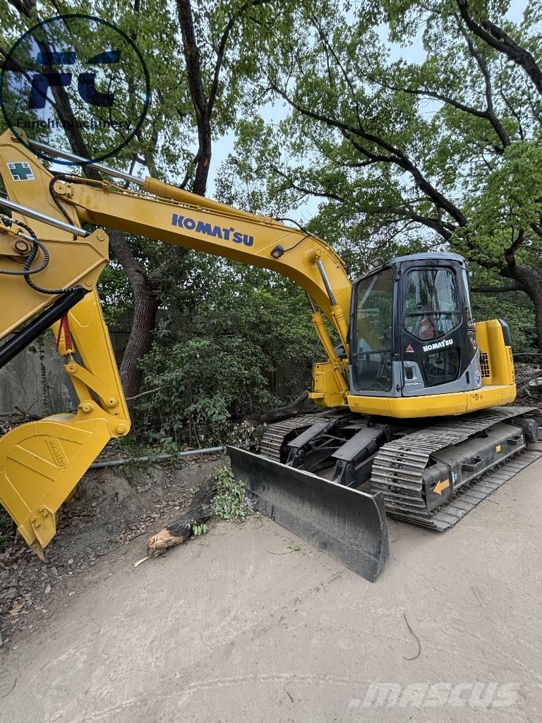 Komatsu 128 대형 굴삭기 29톤 이상
