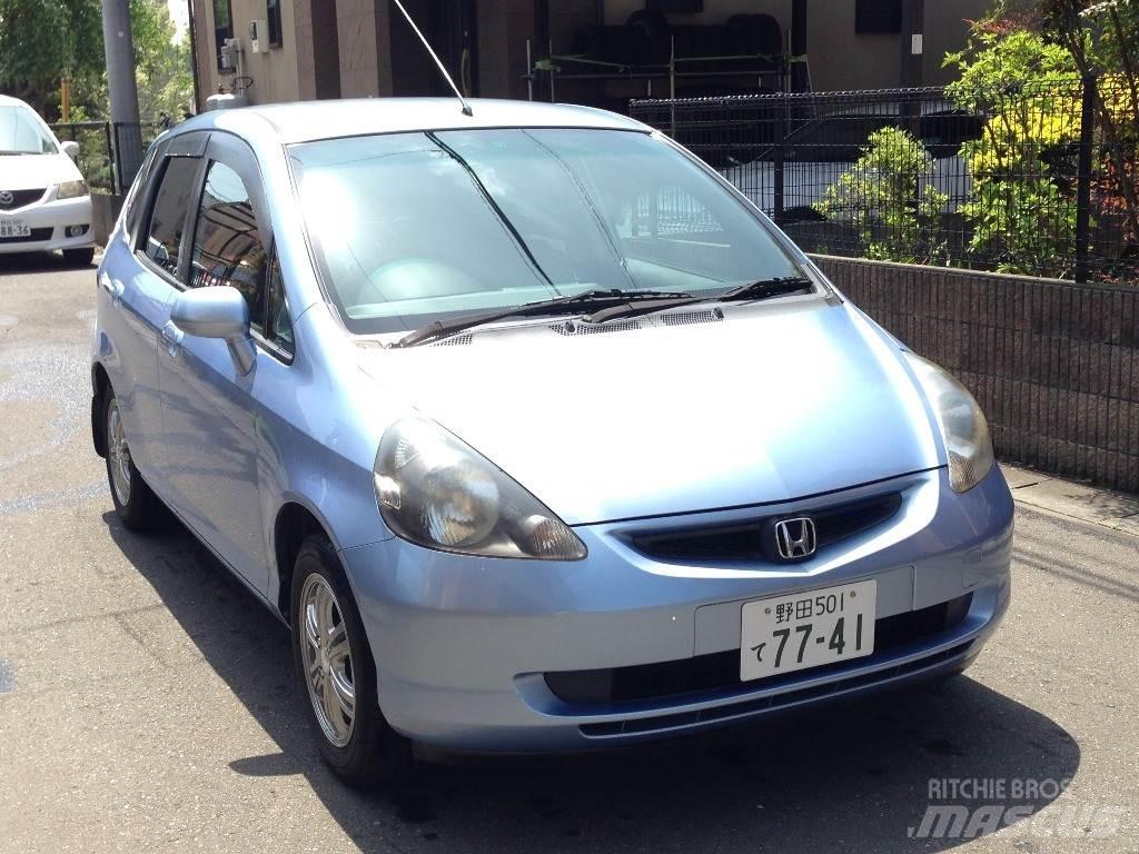 Honda LA-GD1 자동차
