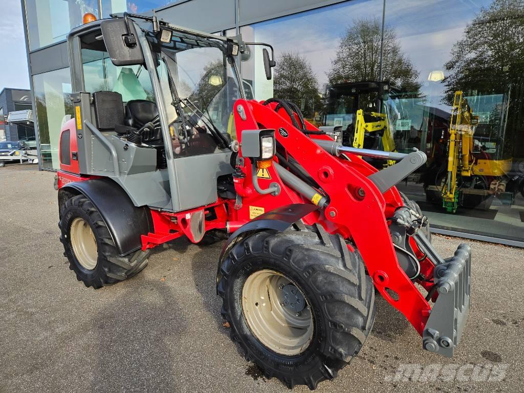 Weidemann 2070LP 미니 로더