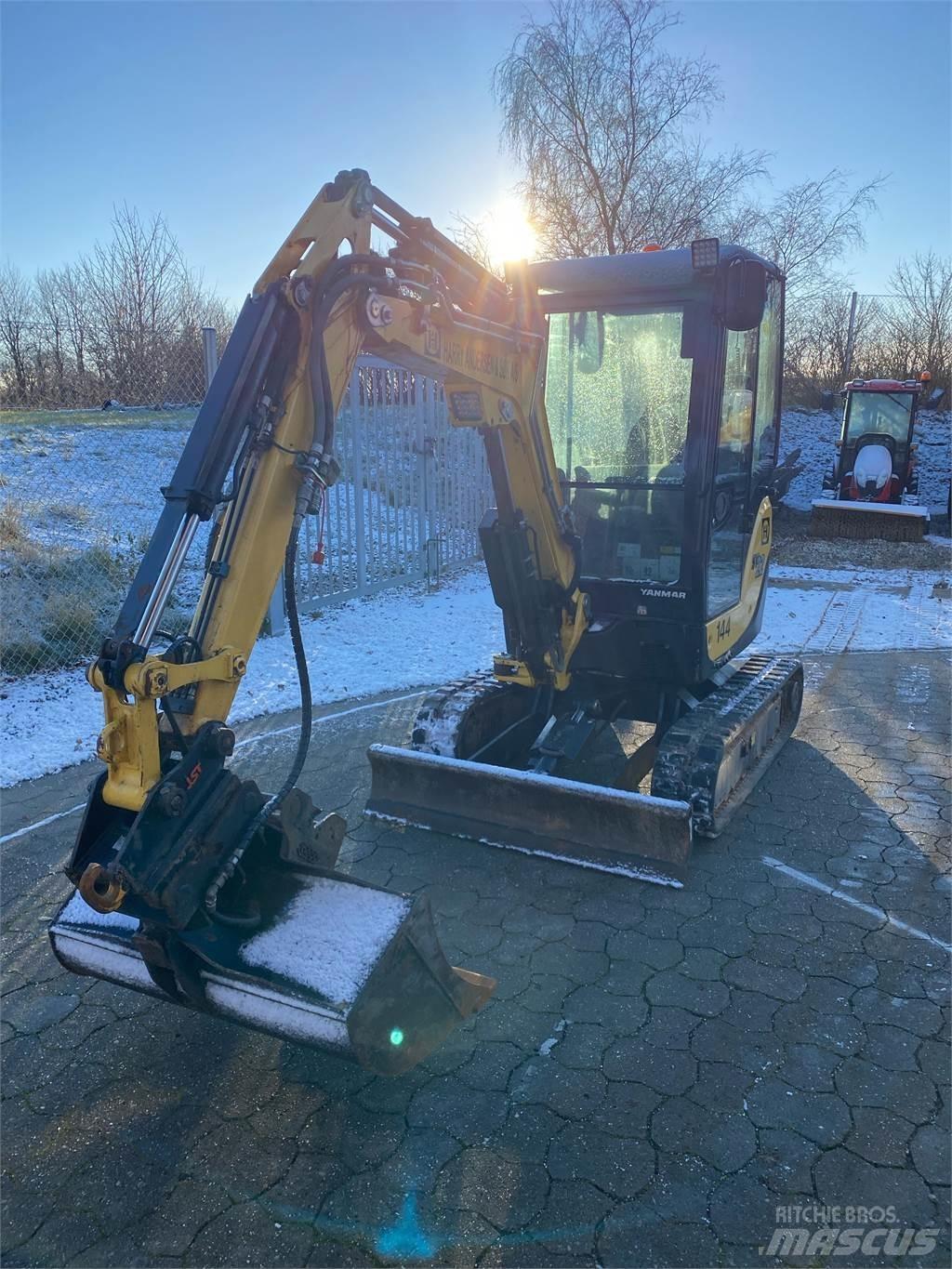 Yanmar SV22 소형 굴삭기 7톤 미만