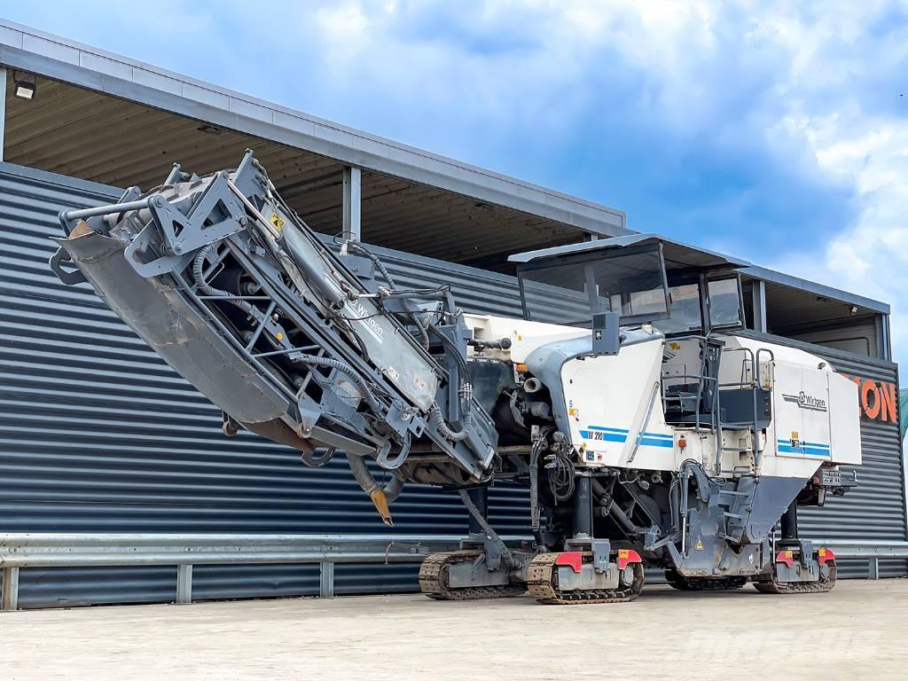 Wirtgen W 210 아스팔트 콜드 밀링 기계