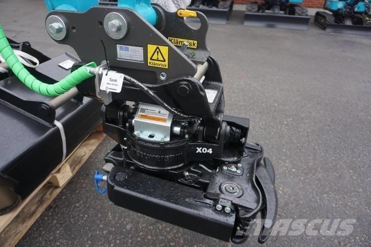 Airman AX 33 U 소형 굴삭기 7톤 미만