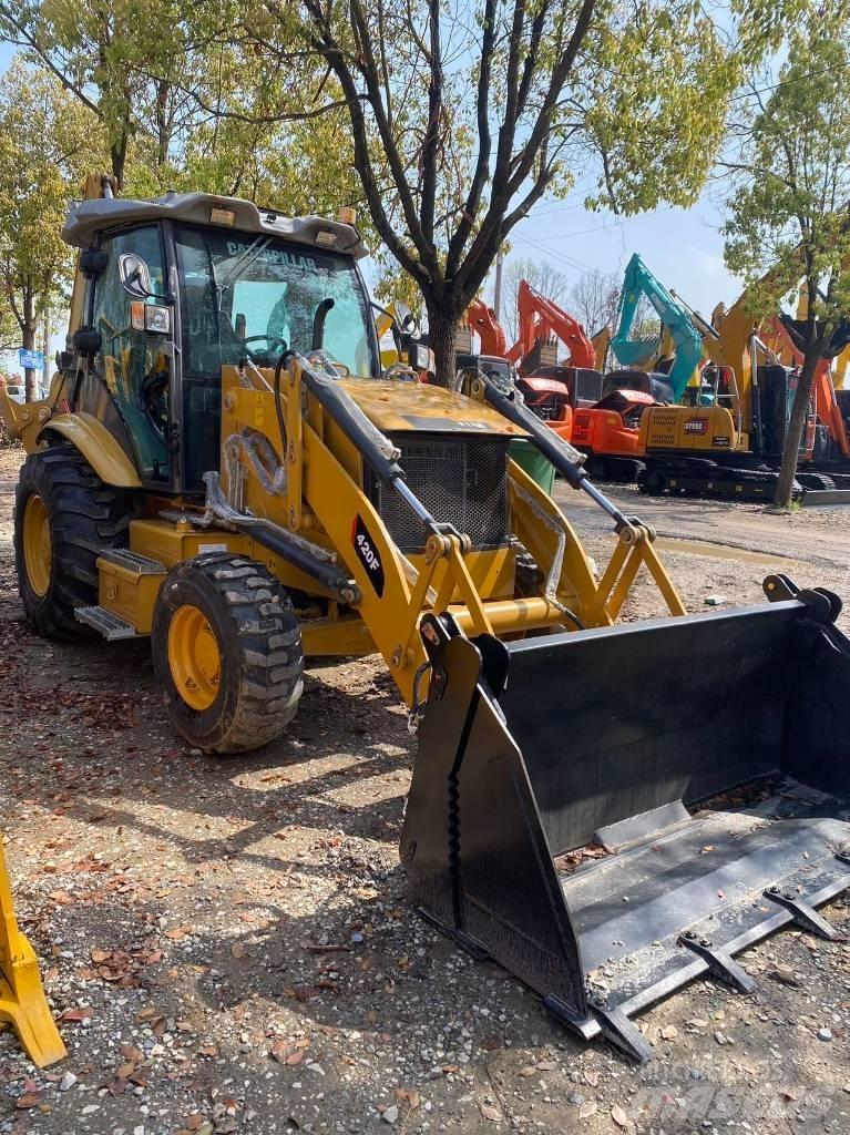 CAT 420 F 백호로더