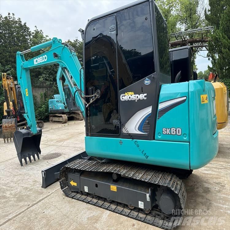 Kobelco SK 60 소형 굴삭기 7톤 미만