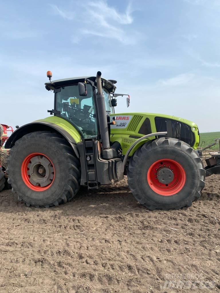 CLAAS Axion 940 SCR 트랙터