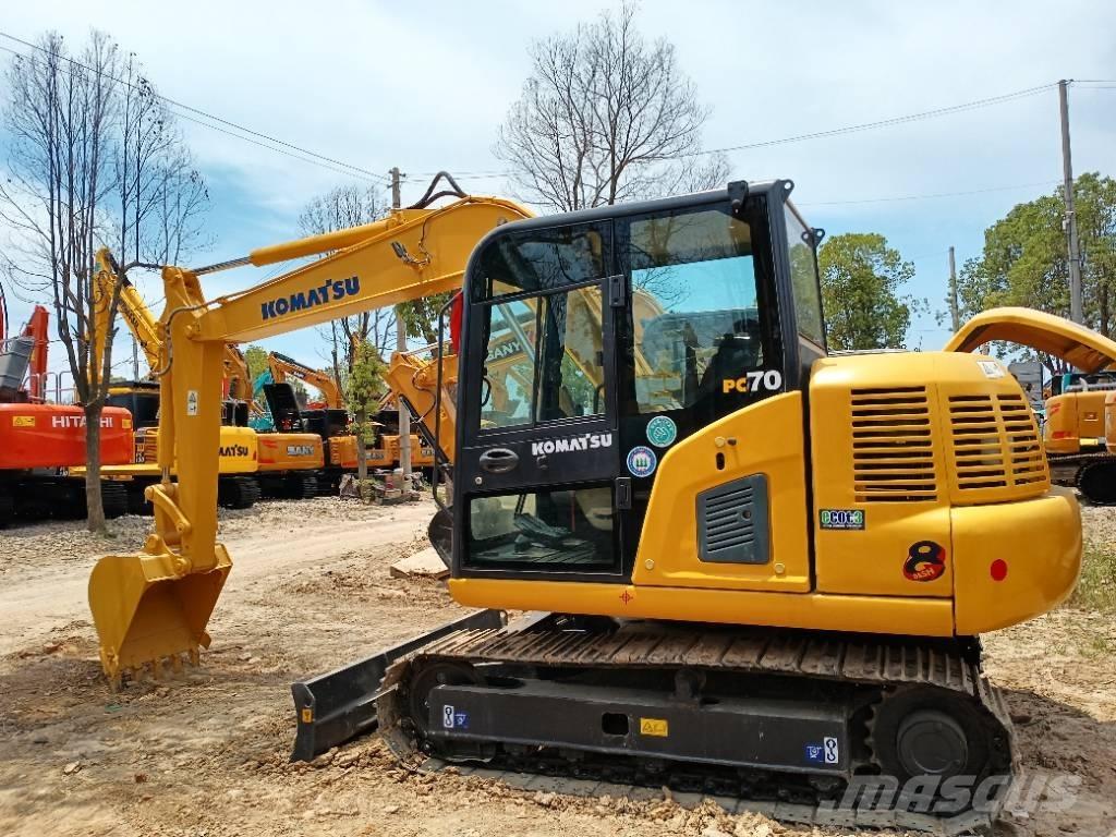 Komatsu PC 70 중형굴삭기 7톤-28톤